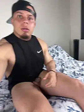 KIRAMA 4U online show from February 10, 7:35 pm