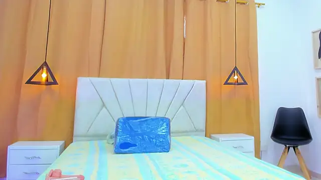 Kamila Steward online show from January 15, 4:10 pm