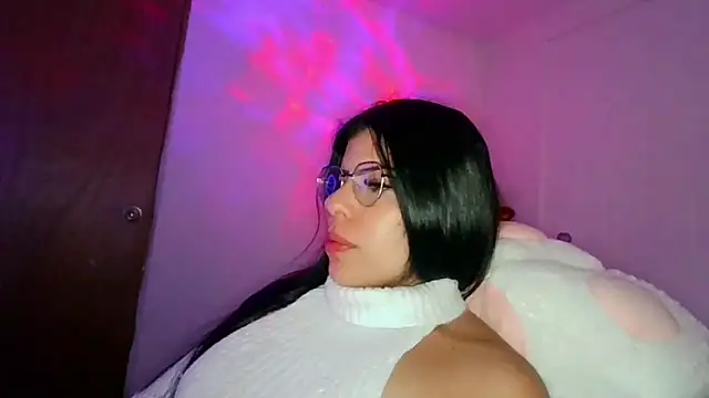 Adararouse1 online show from March 18, 8:53 pm