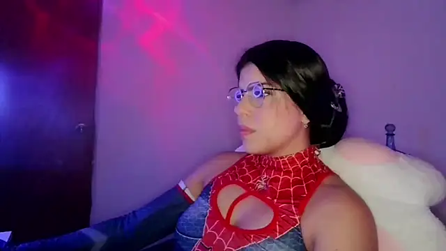 Adararouse1 online show from February 19, 7:11 pm