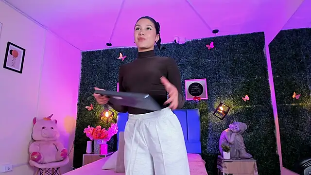 GabyyCute  online show from January 14, 3:10 am