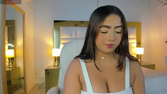 Zoei Moon online show from January 10, 7:09 pm