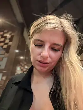 Betsy online show from January 2, 11:09 am