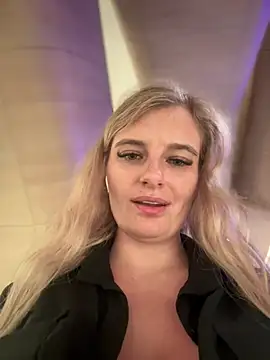 Betsy online show from January 1, 12:44 pm