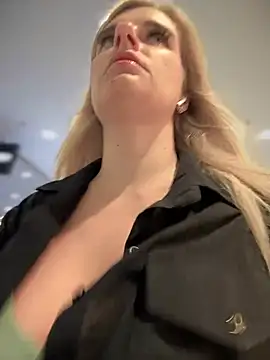 Betsy online show from February 2, 6:47 am