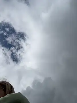 Betsy online show from April 5, 1:07 pm