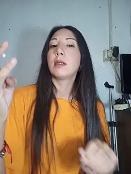 Snapshot of Cristal_azul777 chatting on June 18, 1:48 am Cristal azul777 online show from June 18, 1:48 am
