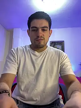 williamsmiiths16 online show from February 19, 2:58 pm