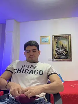 williamsmiiths16 online show from February 17, 1:52 pm