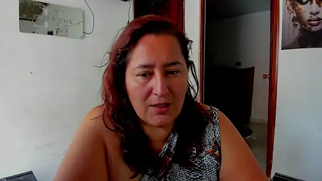 VioletBruces online show from May 1, 3:28 pm