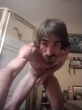 bigjohnson2914 online show from April 18, 9:44 am