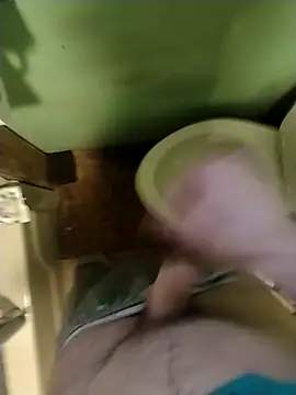 bigjohnson2914 online show from March 11, 11:10 pm