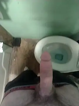 bigjohnson2914 online show from March 18, 11:57 am