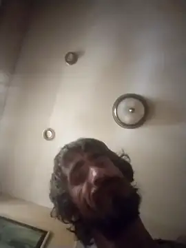 bigjohnson2914 online show from April 11, 5:38 pm