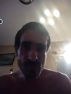 Snapshot of bigjohnson2914 chatting on June 25, 9:42 pm bigjohnson2914 online show from June 25, 9:42 pm