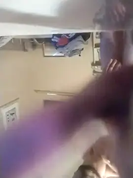 Snapshot of bigjohnson2914 chatting on December 14, 9:31 pm bigjohnson2914 online show from December 14, 9:31 pm