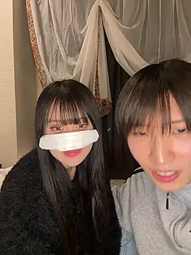 kai xoxo   online show from December 17, 1:16 pm