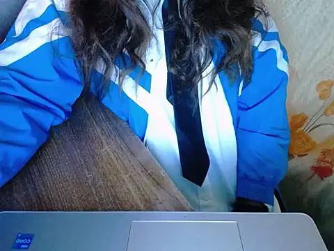 maian love online show from April 15, 7:29 pm