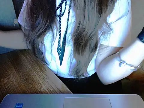 maian love online show from June 12, 7:22 pm