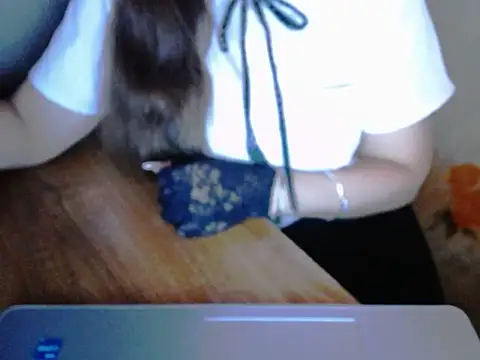 maian love online show from May 19, 6:04 pm