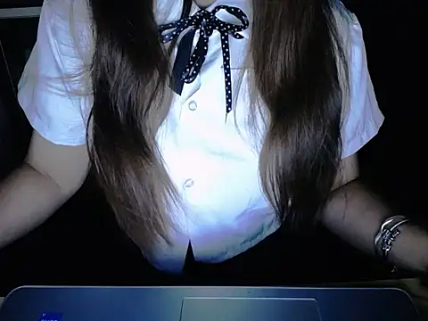 maian love online show from May 24, 7:03 pm