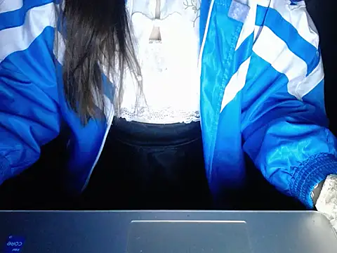 maian love online show from March 10, 7:51 pm