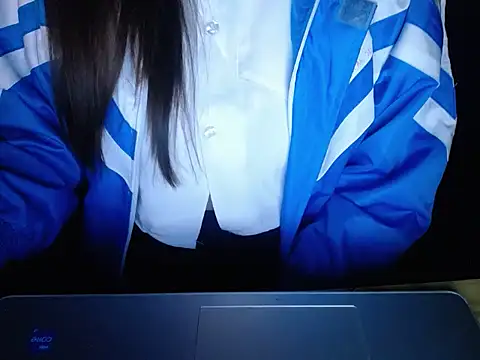 maian love online show from February 18, 5:42 pm