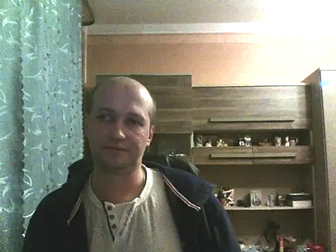 Egorij83 online show from December 5, 4:22 am