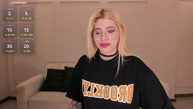 MadisonKane online show from January 15, 11:13 am