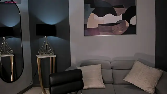 Snapshot of MadisonKane chatting on November 10, 11:04 am MadisonKane online show from November 10, 11:04 am