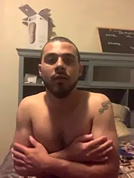 Snapshot of Scorpiocar chatting on December 3, 4:02 am Scorpiocar online show from December 3, 4:02 am