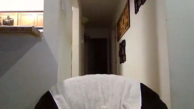 Snapshot of johnnymarino1010 chatting on June 12, 8:28 pm johnnymarino1010 online show from June 12, 8:28 pm