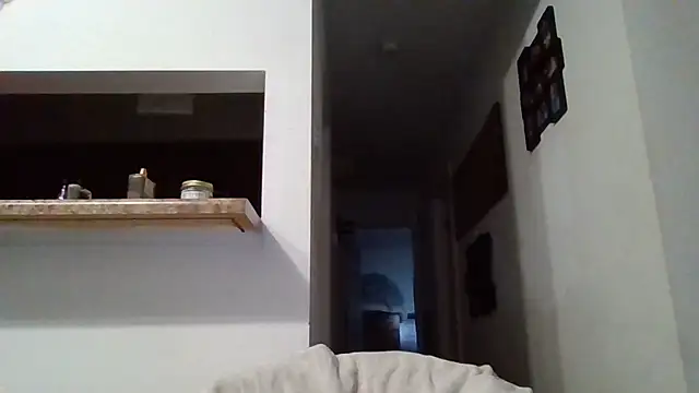 Snapshot of johnnymarino1010 chatting on June 6, 6:24 pm johnnymarino1010 online show from June 6, 6:24 pm