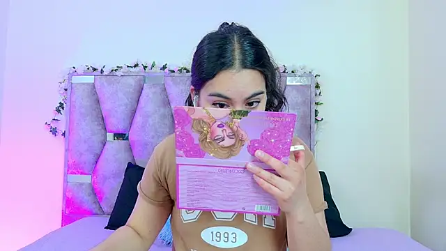 iris and damian online show from April 15, 5:28 pm