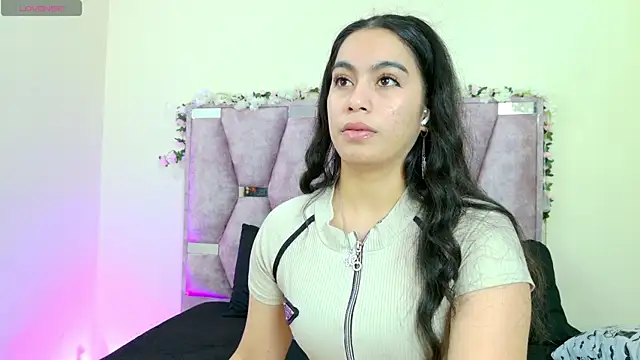 iris and damian online show from January 14, 4:10 pm