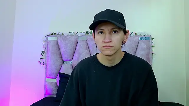 iris and damian online show from March 20, 5:25 pm