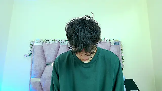 iris and damian online show from January 8, 5:19 pm