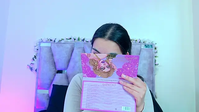 iris and damian online show from April 9, 5:19 pm