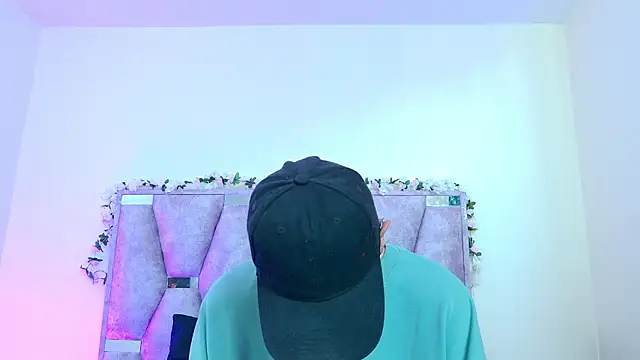 iris and damian online show from March 26, 5:22 pm