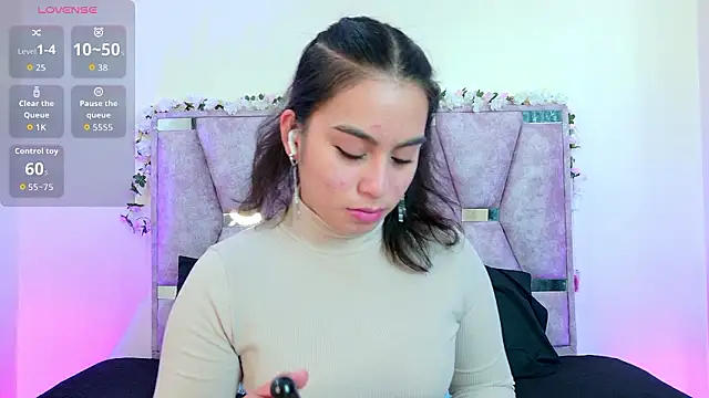 iris and damian online show from March 21, 4:22 pm