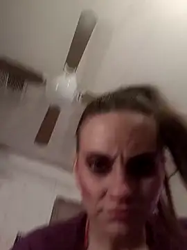 snowbird1117 online show from March 28, 8:54 pm