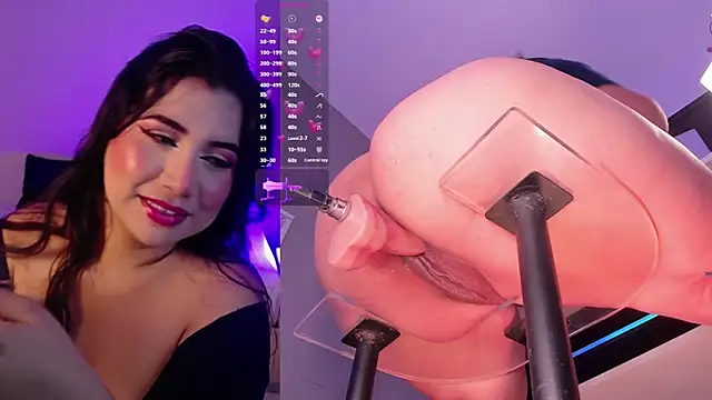 Snapshot of CloeMoon chatting on March 3, 4:52 am CloeMoon online show from March 3, 4:52 am