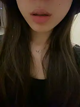 yaqing666 online show from May 4, 4:21 pm