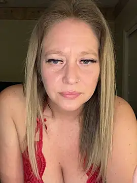 MissyLovelace online show from February 11, 12:27 pm