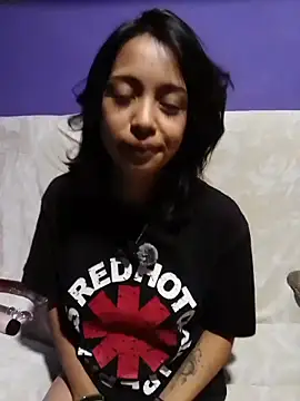 Honey bun06 online show from April 15, 7:14 am