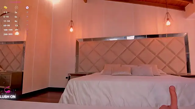 ChloeManson online show from March 13, 12:27 am