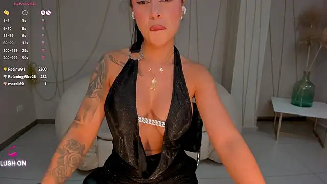 ChloeManson online show from February 14, 2:23 pm