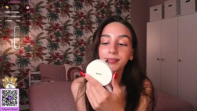 Elizwise online show from June 26, 4:29 am