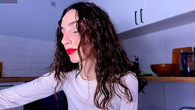 Elizwise online show from February 19, 9:17 am