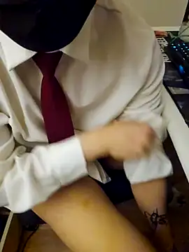 ttkk12132 online show from December 14, 2:55 pm